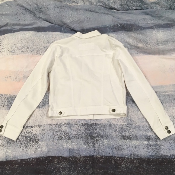 New SNEAK PEEK  jeans jacket - Picture 2 of 7